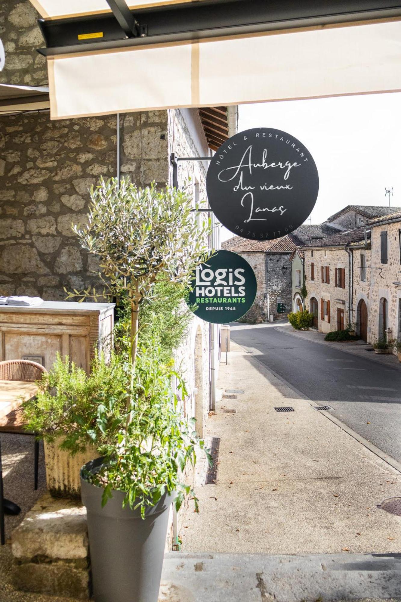 Auberge Du Vieux Lanas Logis Hotel Restaurant Kültér fotó