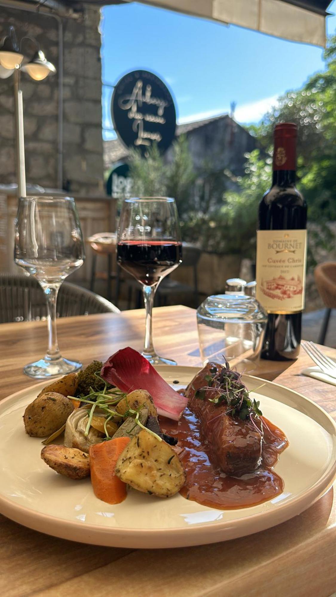 Auberge Du Vieux Lanas Logis Hotel Restaurant Kültér fotó