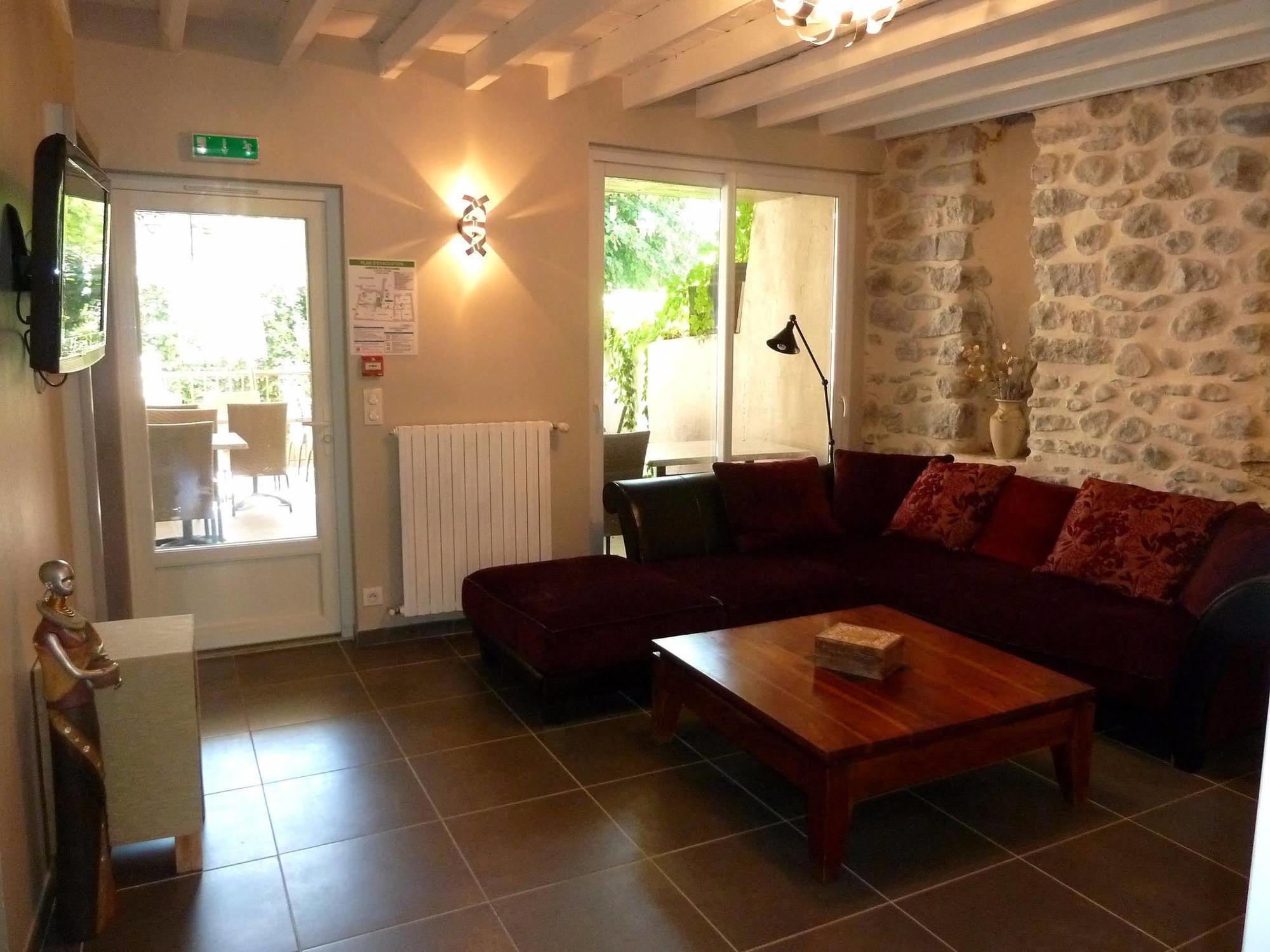 Auberge Du Vieux Lanas Logis Hotel Restaurant Kültér fotó